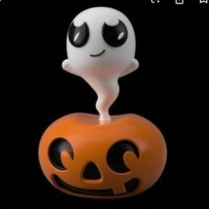 Meet your Posher, Mae